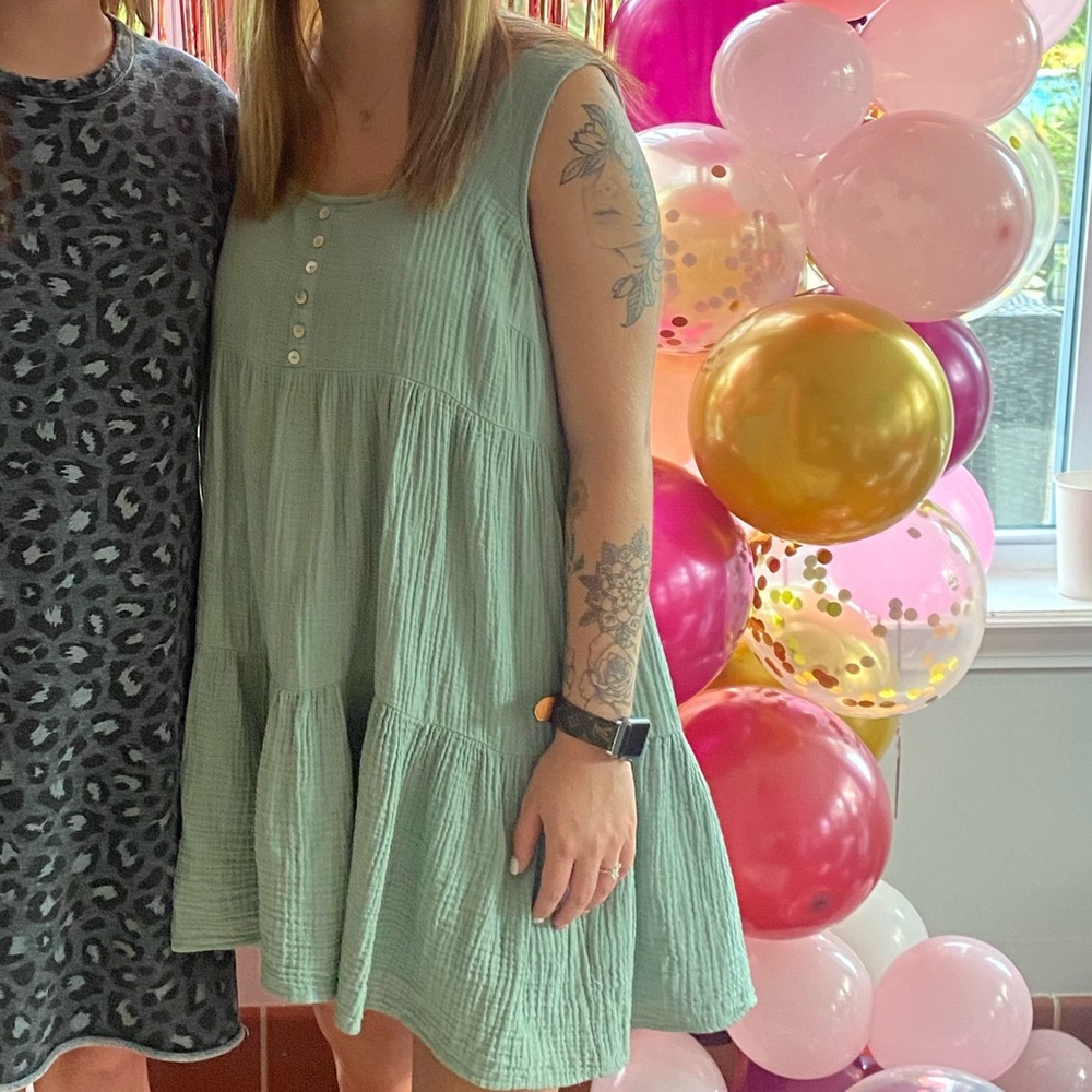 Green flow dress